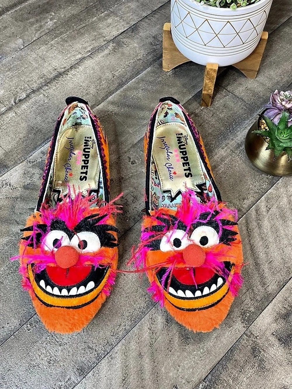 Irregular Choice Disney The Muppets Party Animal Flats Orange Fur Spikes 8.5 39